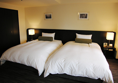 bed1214.jpg
